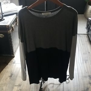 Karen by Karen Kane long sleeve shirt